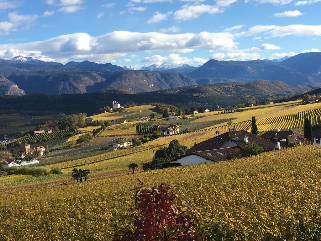 Weingut Wolkanhof Appiano Sulla Strada Del Vino Luaran gambar