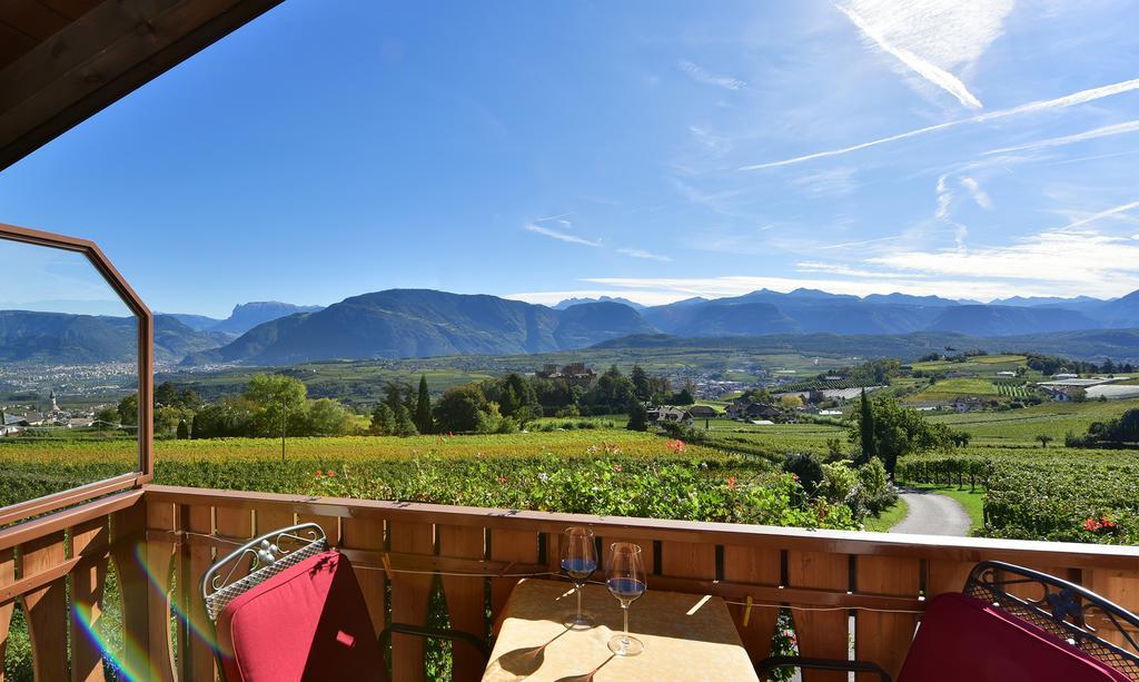 Weingut Wolkanhof Appiano Sulla Strada Del Vino Luaran gambar